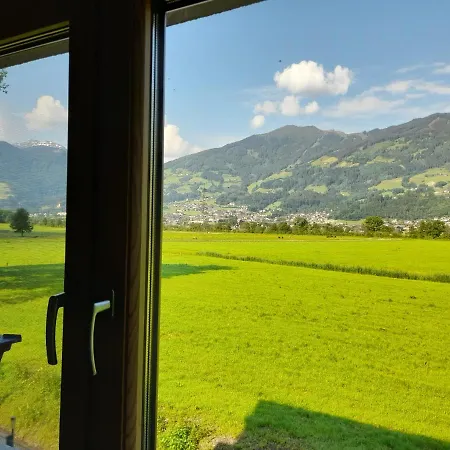 Rose * Hart im Zillertal