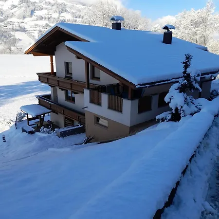 Rose * Hart im Zillertal