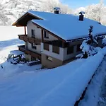 Rose * Hart im Zillertal